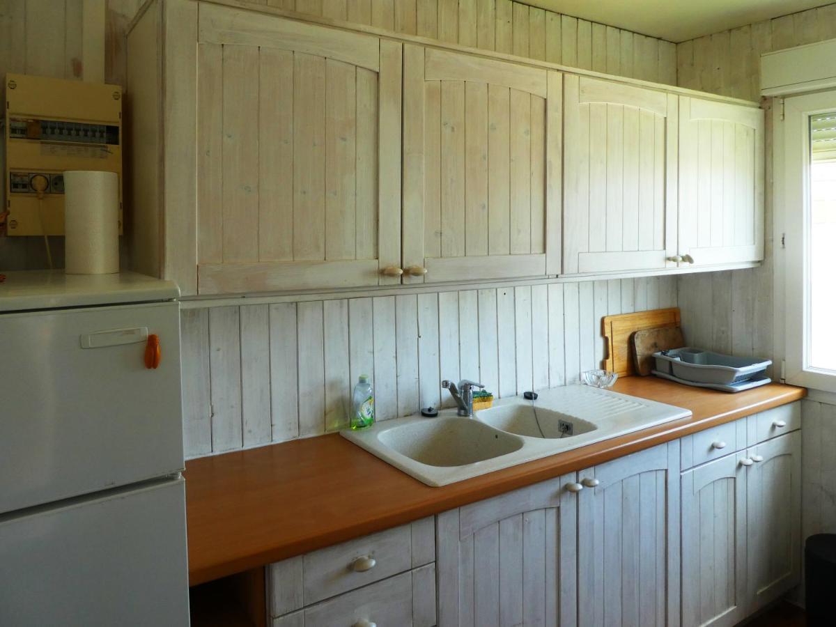 Un Chalet En Bois A La Plage Gruissan Exterior photo
